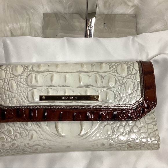 Sold! Authentic Brahmin bag with matching wallet - Picture 8 of 14